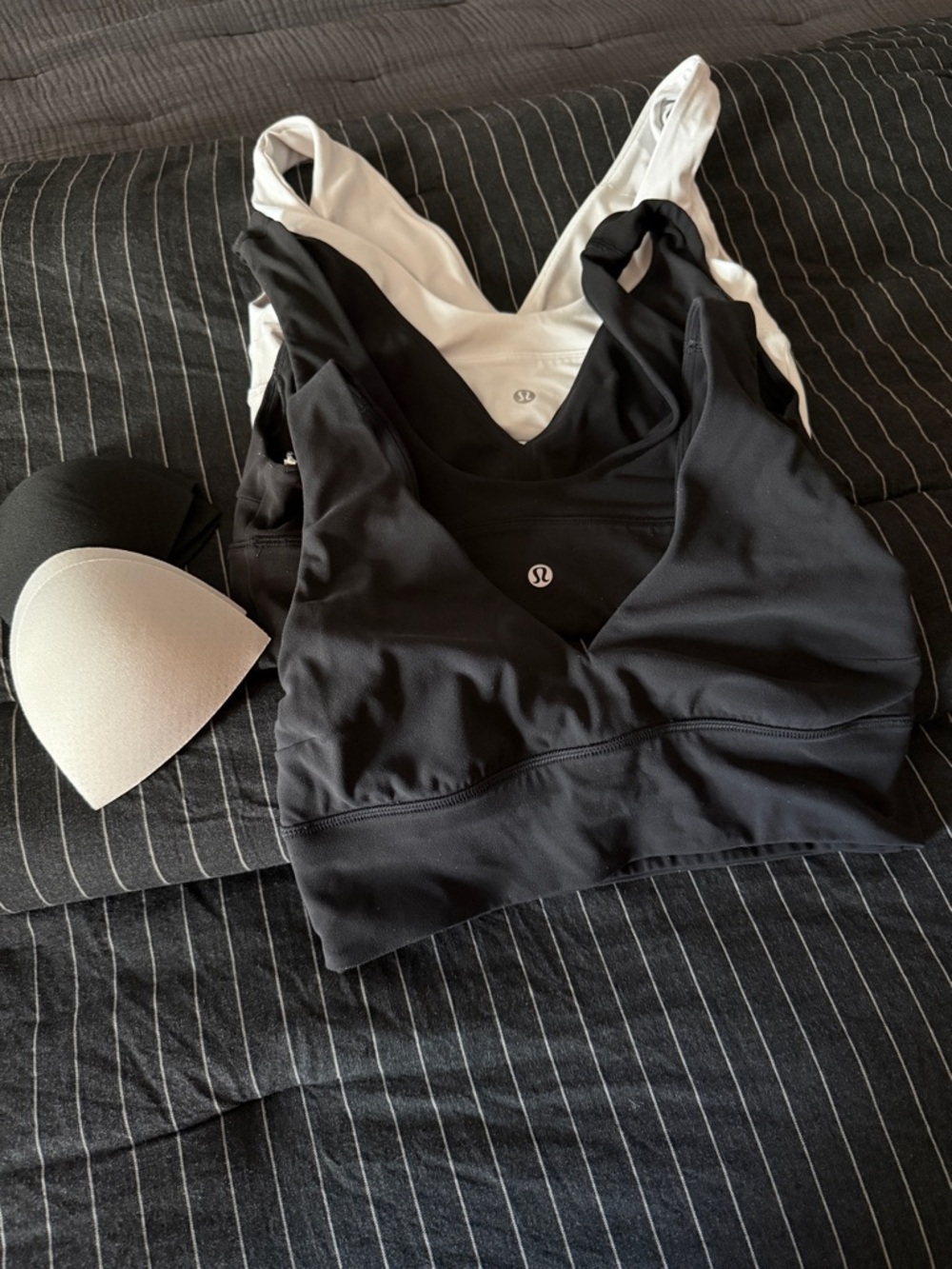 Lululemon bras size 8 x3